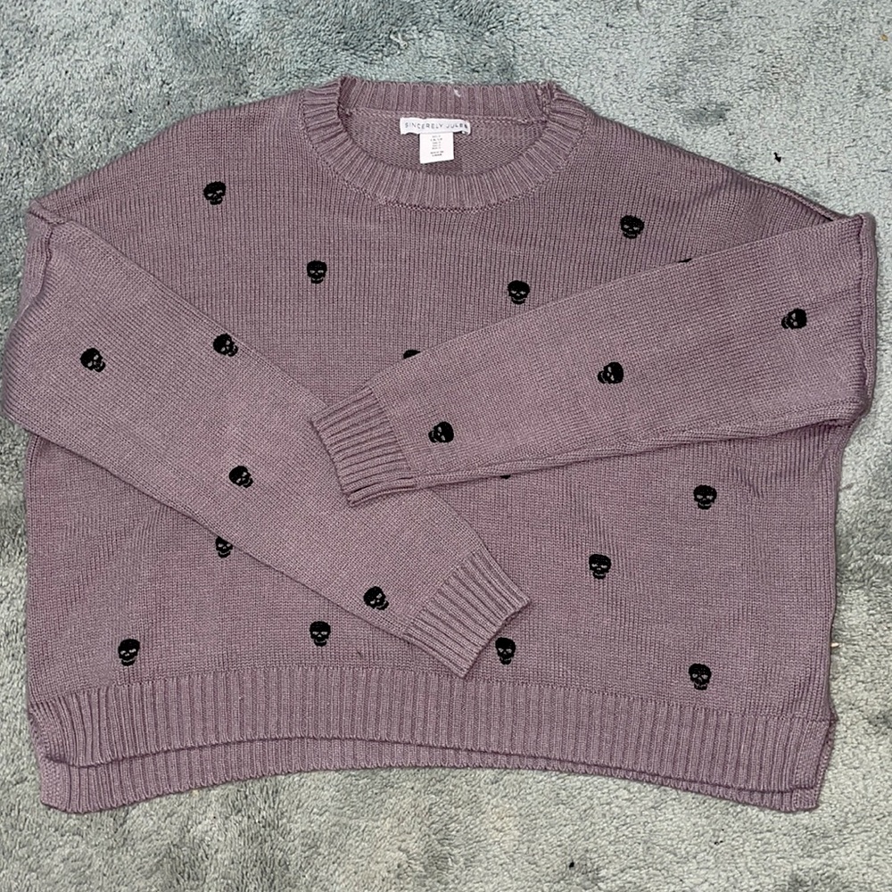 Sincerely Jules purple cropped sweater with black skull print